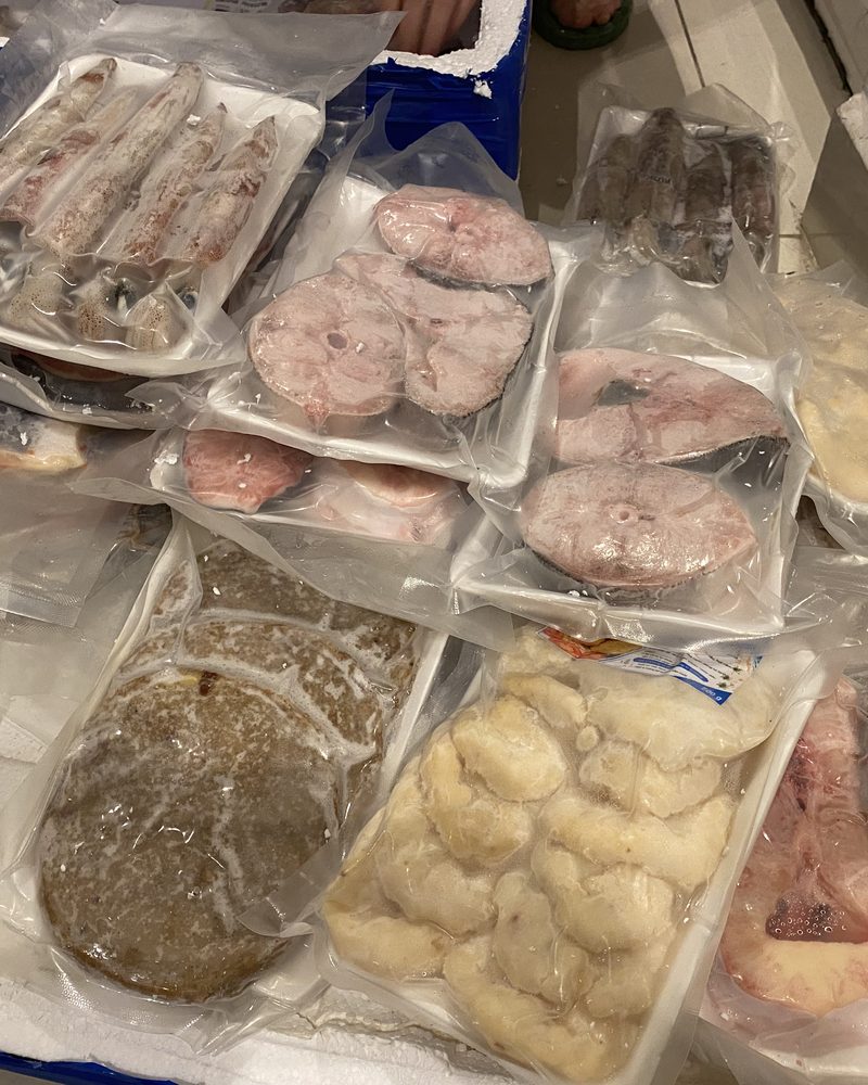 Hàng về